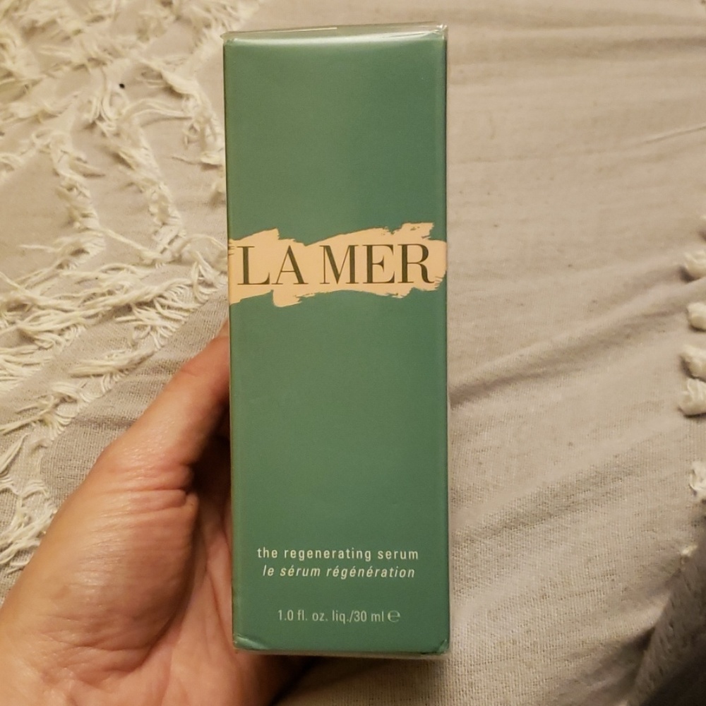 authentic la mer "the regenerating serum"